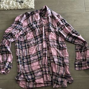 “The classic shirt” old navy button down top